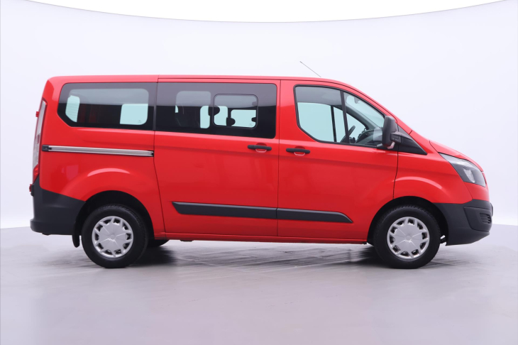 Ford Transit Custom 2,0 TDCI 77kW CZ 6-Míst