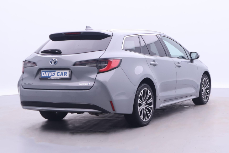 Toyota Corolla 1,8 HB Executive Aut. DPH CZ 1.Maj.