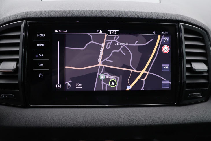 Škoda Karoq 2,0 TSI 140kW DSG CZ Sportline