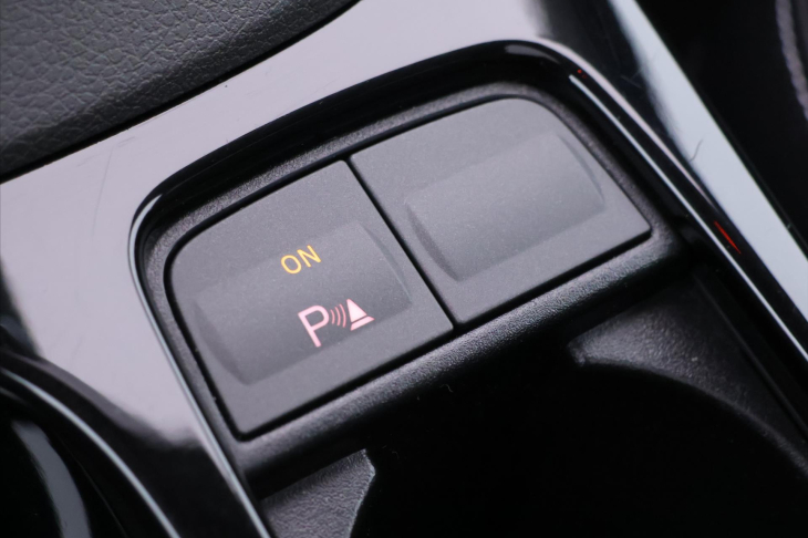 Ford Kuga 2,0 TDCI 103kW AWD Titanium