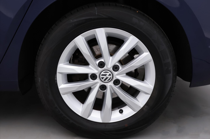 Volkswagen Touran 1,6 TDI 81kW Navi Tažné