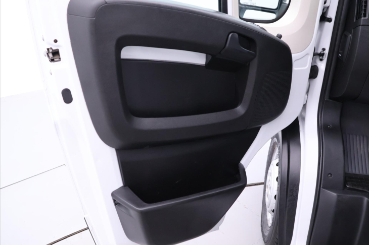 Peugeot Boxer 2,2 HDI 121KW L4H2 CZ DPH