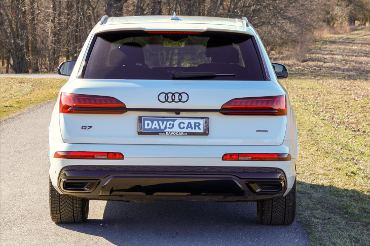 Audi Q7 3,0 TDI quattro tiptronic S line
