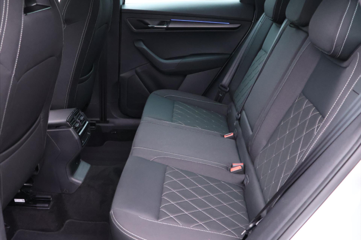 Škoda Karoq 2,0 TDI 4x4 DSG Sportline DPH