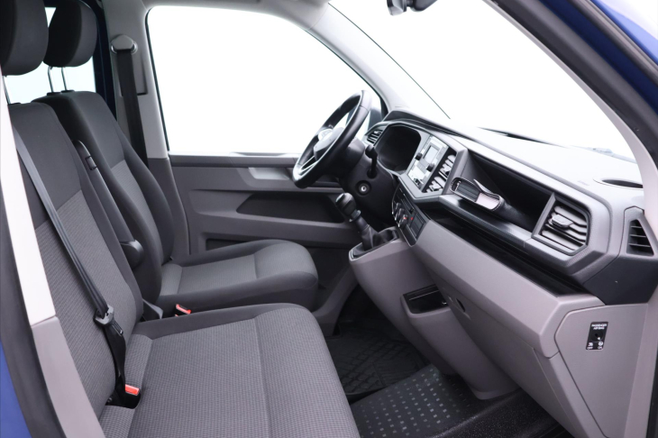 Volkswagen Transporter 2,0 TDI 110kW 9-Míst Long DPH