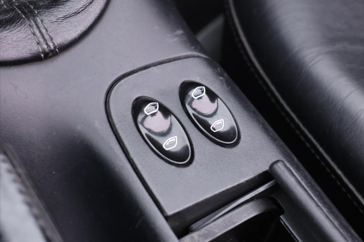 Porsche Boxster 2,7 986 2.7i 162kW Xenon