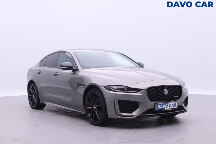 Jaguar XE 2,0 P300 221kW R-Dynamic DPH