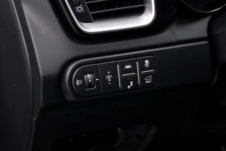 Kia Ceed SW 1,5 T-Gdi 118kW DCT CZ DPH