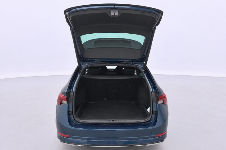 Škoda Octavia 2,0 TDI 110kW DSG Sportline CZ DPH