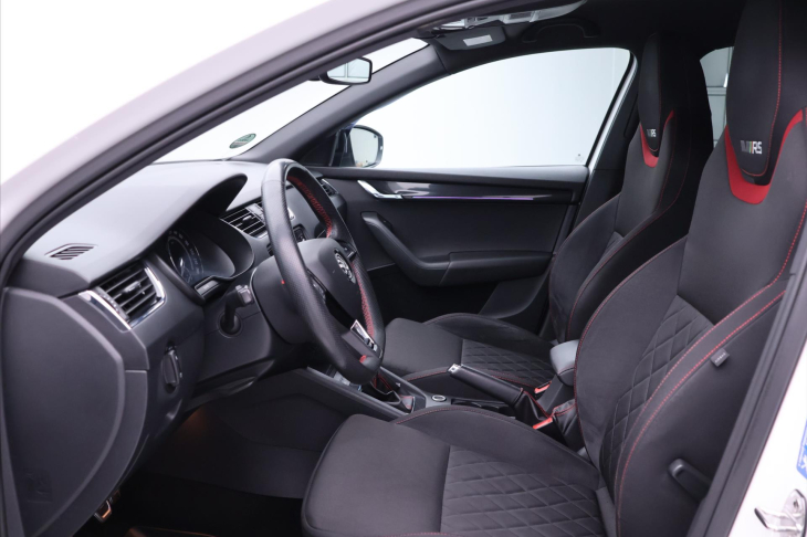 Škoda Octavia 2,0 TDI 135kW Challenge LED RS