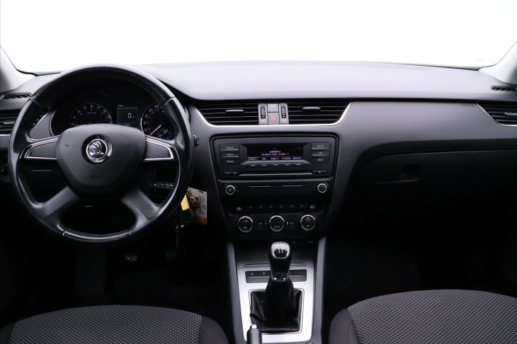 Škoda Octavia 1,6 TDI 77kW Klima. Serv.Kn.CZ