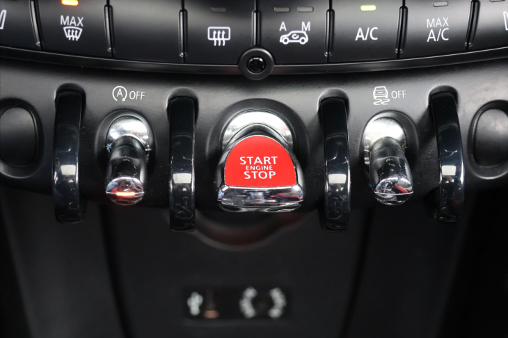 Mini Cooper 2,0 JCW 170kW H&K Chilli 1.Maj