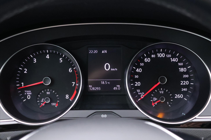 Volkswagen Passat 1,4 TSI 110kW Comfortline ACC