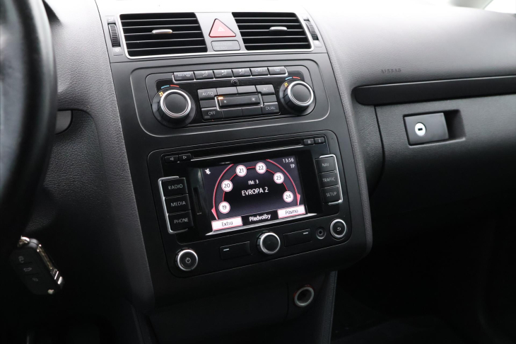 Volkswagen Touran 2,0 TDI 103kW Comfortline Klima