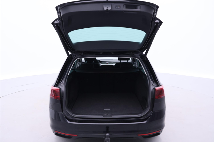 Volkswagen Passat 2,0 TDI DSG Matrix Virtual DPH