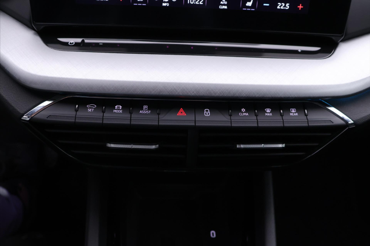 Škoda Octavia 2,0 TDI 110kW DSG Matrix DPH