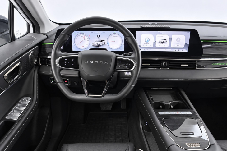 Omoda 5 1,6 TGDI 108kW 7DCT Premium CZ