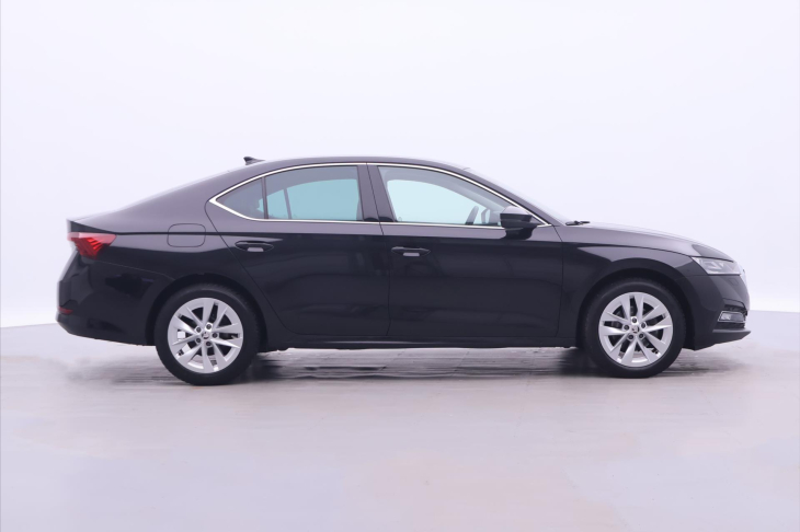 Škoda Octavia 2,0 TDI 110kW Style DSG DPH CZ
