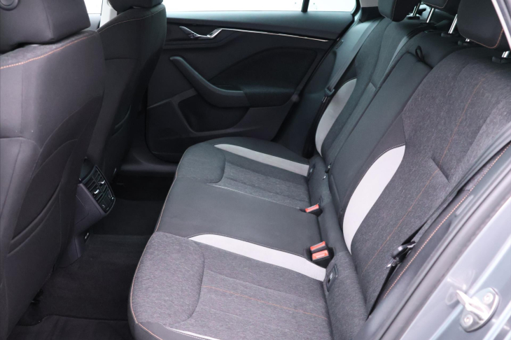 Škoda Scala 1,5 TSI 110kW DSG Style CZ DPH