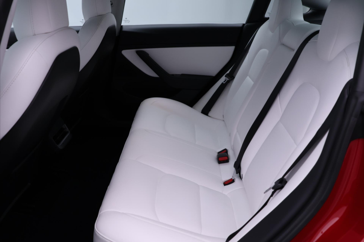 Tesla Model 3 Long Range AWD 1.Maj DPH