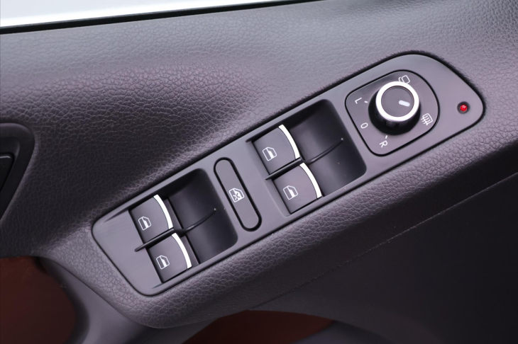 Volkswagen Tiguan 2,0 TSI DSG 4x4 Sport&Style