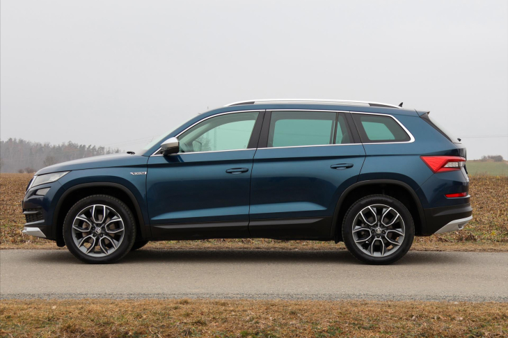 Škoda Kodiaq 2,0 TDI DSG 4x4 7-Míst Scout