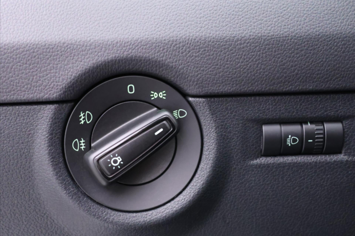 Škoda Octavia 1,6 TDI 81kW DSG JOY Aut.klima