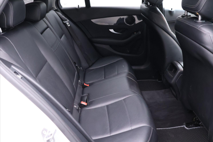 Mercedes-Benz Třídy C 1,6 85kW Kůže LED 180d