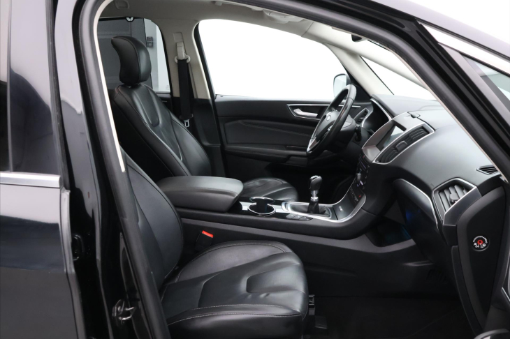 Ford S-MAX 2.0 TDCI 110kW Titanium 7-Míst