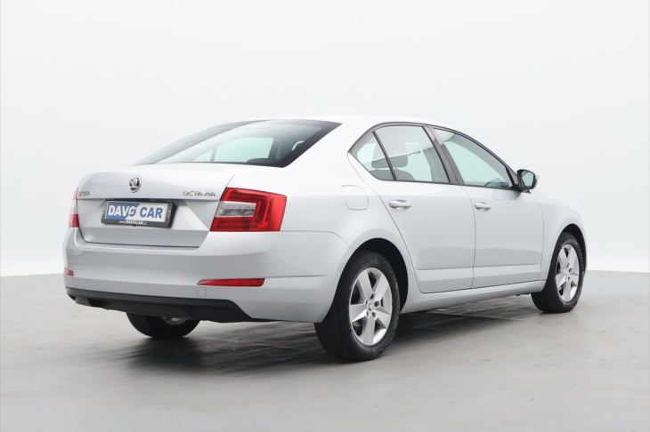 Škoda Octavia 1,6 TDI 81kW Ambition CZ