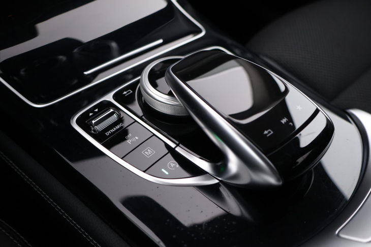 Mercedes-Benz GLC 2,1 220d 125kW 4MATIC CZ DPH