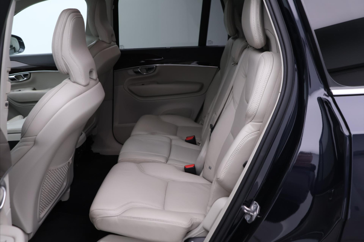 Volvo XC90 2,0 D5 177kW AWD CZ Inscription