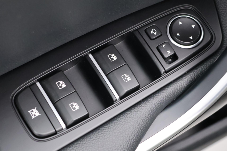 Kia XCeed 1,5 T-GDI 117kW Exclusive DPH