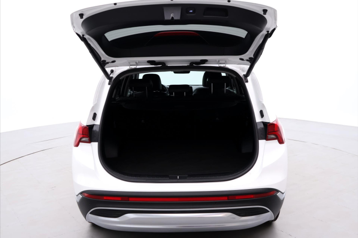 Hyundai Santa Fe 2,2 CRDi 142kW Style DCT CZ DPH