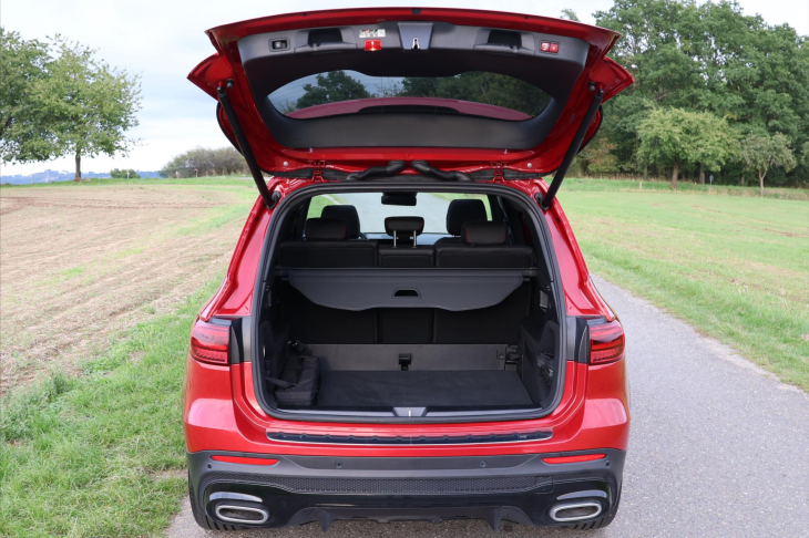 Mercedes-Benz GLB 2,0 220 4Matic AMG Premium