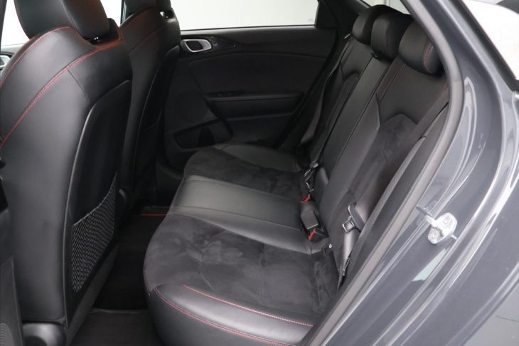Kia ProCeed 1,6 T-GDi 150kW GT DCT CZ DPH