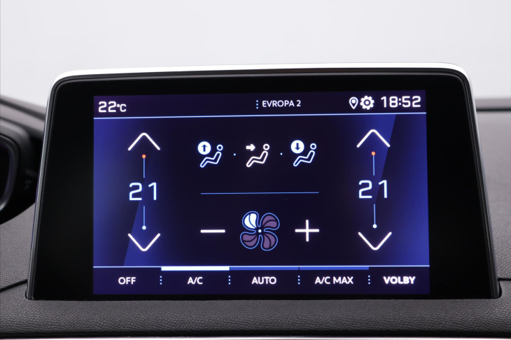 Peugeot 3008 1,5 BlueHDi 96Kw CZ DPH