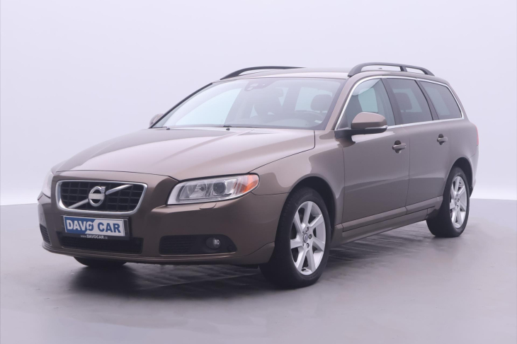 Volvo V70 2,4 D5 158 kW Summum