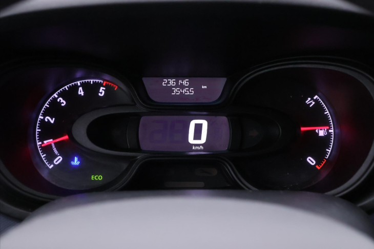 Opel Vivaro 1,6 CDTI 89kW L2H1 Tažné DPH