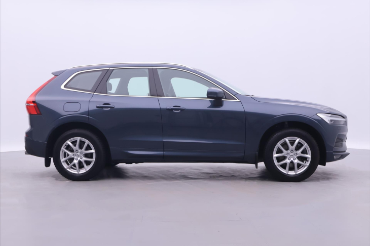 Volvo XC60 2,0 145 kW D4 AWD Momentum