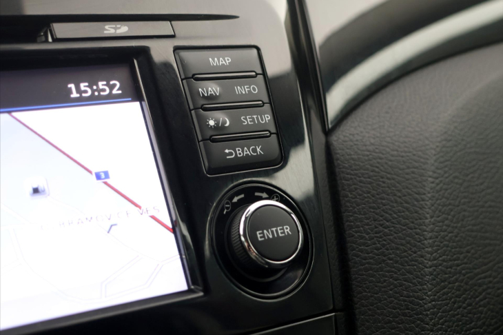 Nissan Qashqai 1,2 DIG-T 85 kW N-Connecta