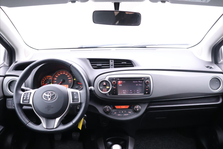 Toyota Yaris 1,0 VVTi Edition 1.Maj Serv.kn