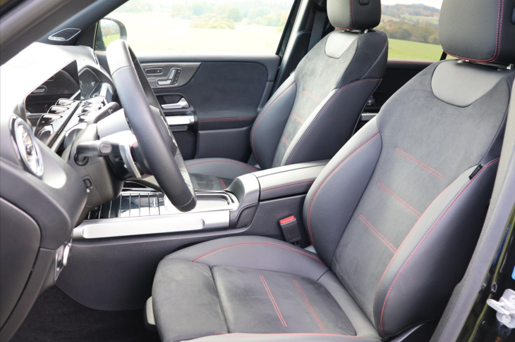 Mercedes-Benz GLB 2,0 200d 4MATIC AMG Premium Plus