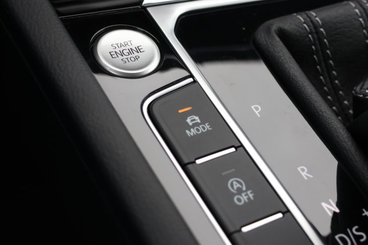 Volkswagen Arteon Shooting Brake 2,0 TSI 206kW R-line DSG DPH CZ