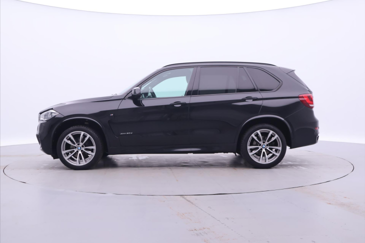 BMW X5 3,0 30d xD M-paket DPH 1.Maj.