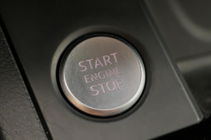 Audi A4 2,0 TFSI S-line Virtual DPH