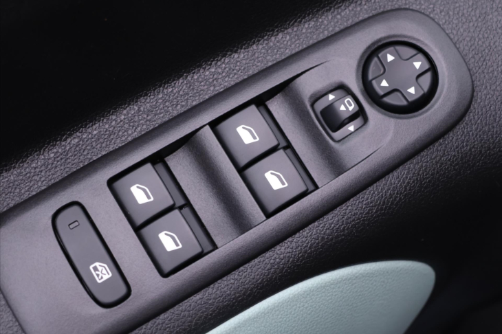 Citroën Berlingo 1,2 PT 81kW Shine XL 7-Míst