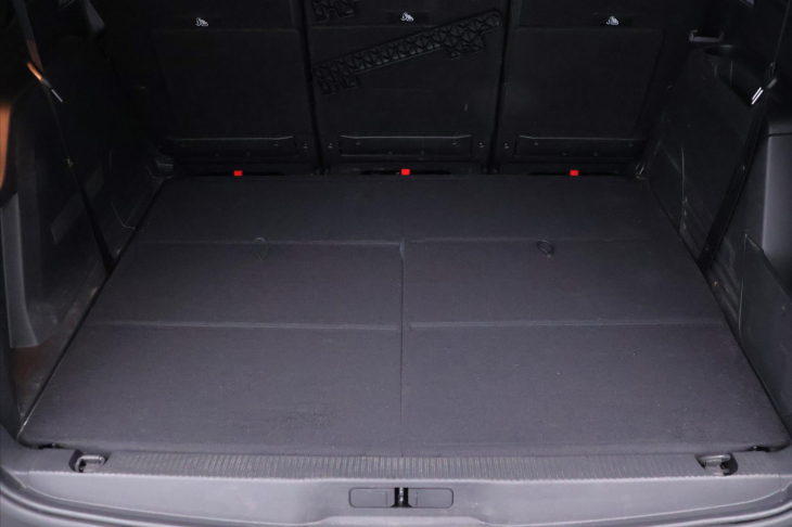 Peugeot 5008 2,0 BlueHDI 130kW CZ 1.Maj. GT