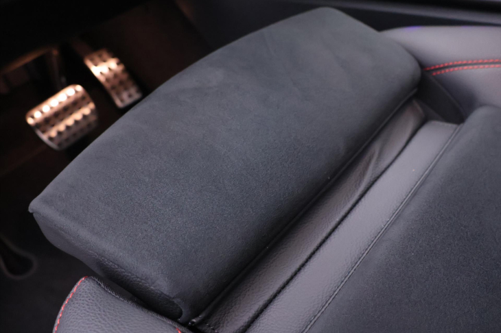 Mercedes-Benz GLB 2,0 200d 4Matic AMG Premium