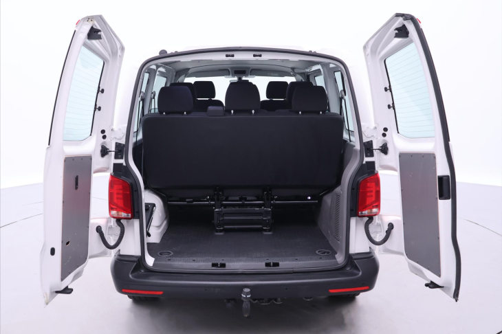 Volkswagen Transporter 2,0 TDI 81kW Klima 8-míst DPH